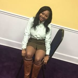 Meet your Posher, Shanequa